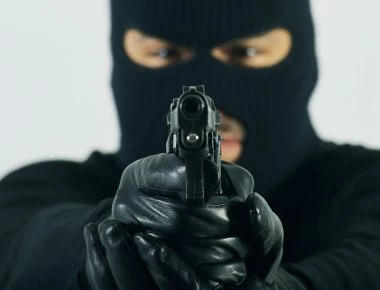 Η «ασφαλής» Ελλάδα του Α.Τσίπρα: Ληστής μπήκε στο σπίτι γνωστής δημοσιογράφου και την κτύπησε μπροστά στο παιδί της